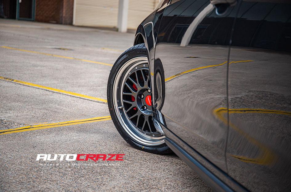 VOLKSWAGEN-GOLF-ZR5--GUN-METAL-POLISHED-LIP