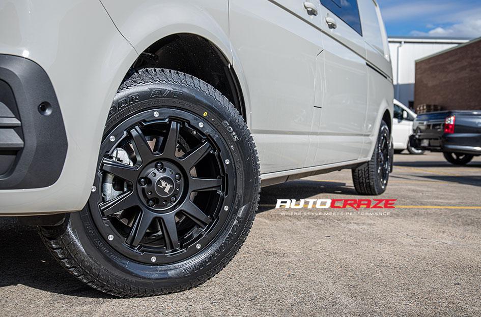 VOLKSWAGEN TRANSPORTER GATOR SATIN BLACK
