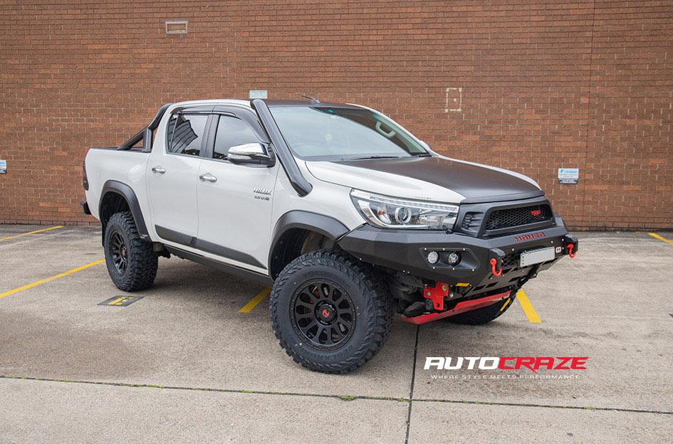 TOYOTA HILUX N80 4WD VICTIM MATTE BLACK