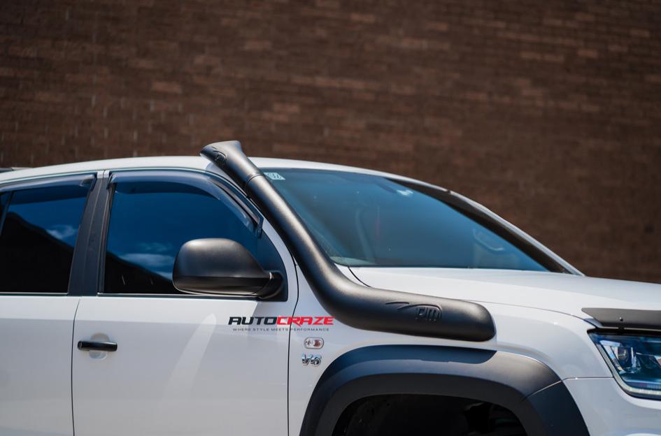 VOLKSWAGEN AMAROK RAILCAR GLOSS BLACK