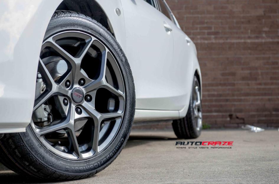 MAZDA-3-DOMINATE-GUNMETAL
