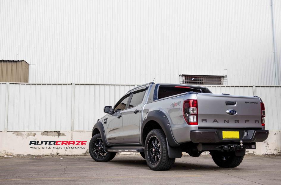 FORD RANGER SCYTHE GLOSS BLACK MILLED ACCENTS