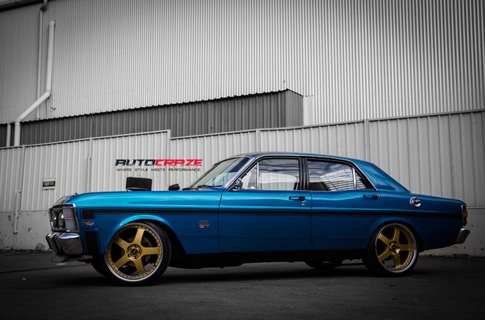 FORD FALCON FR