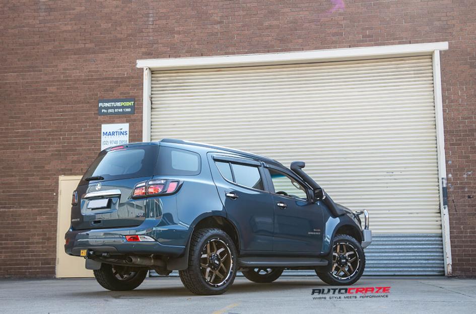 HOLDEN TRAILBLAZER GD07 BRONZE