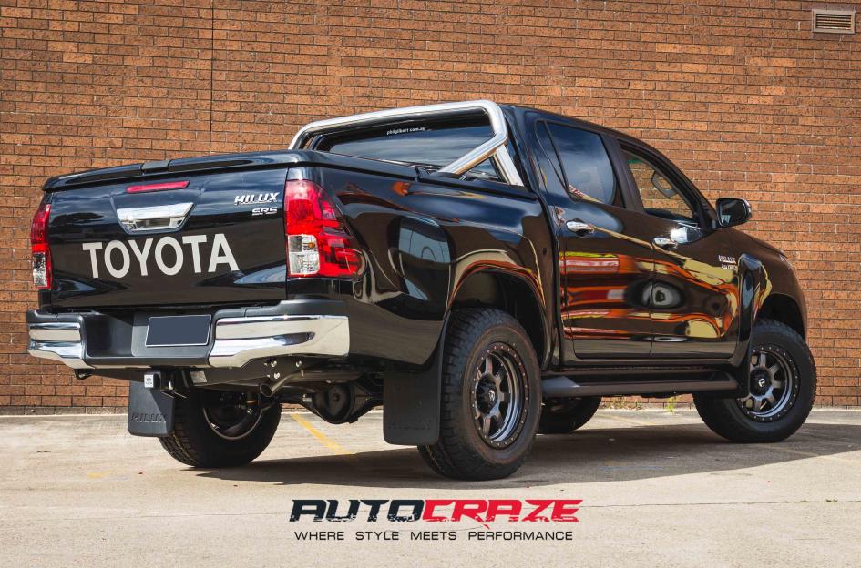 TOYOTA HILUX N70 4WD TROPHY MATTE ANTHRACITE WITH BLACK RING 3