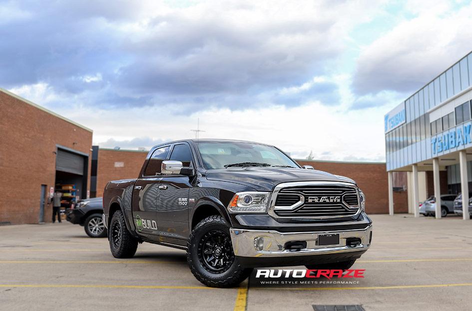 DODGE RAM COVERT MATTE BLACK