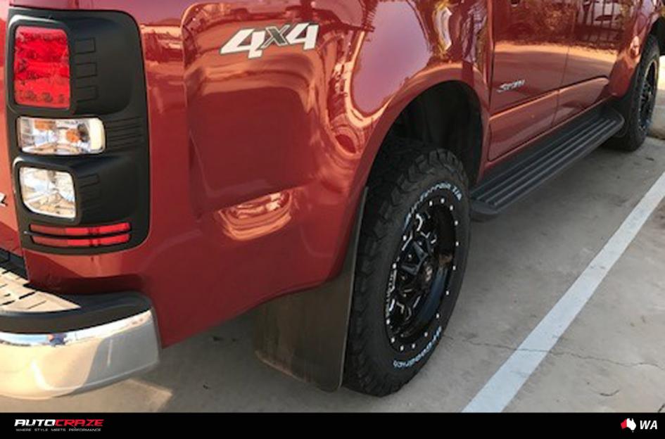 HOLDEN COLORADO MACE GLOSS BLACK MILLED ACCENTS
