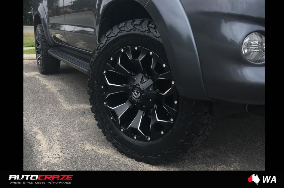 TOYOTA HILUX N70 4WD ASSAULT GLOSS BLACK MILLED ACCENTS
