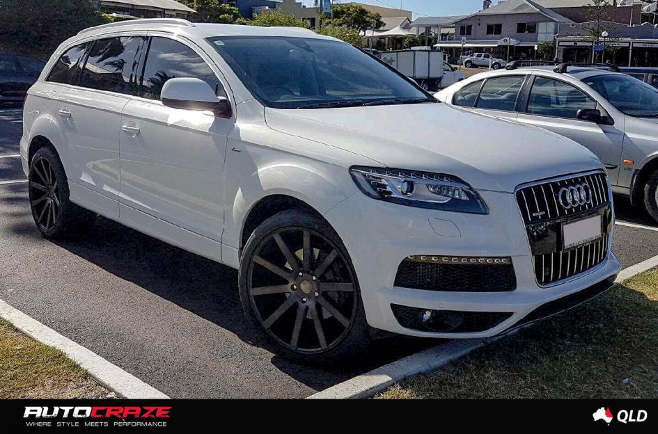 AUDI Q7 SHOT CALLA BLACK AND MACHINED WITH DARK TINT