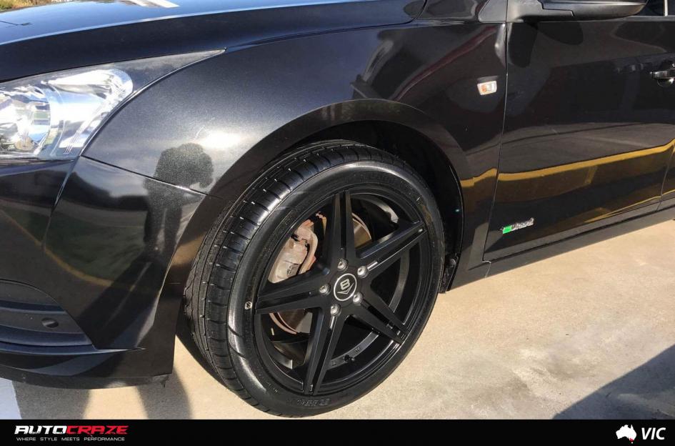 HOLDEN-CRUZE-PETROL--2013-ONWARDS--CONCAVE-MATTE-BLACK-2