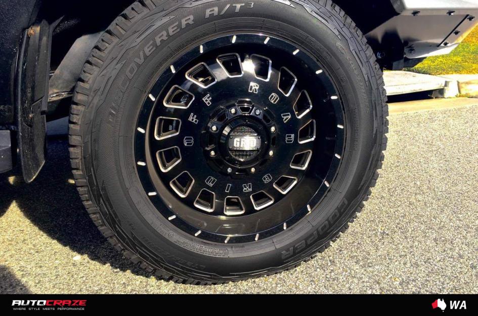 FORD RANGER GD03 GLOSS BLACK MILLED ACCENTS