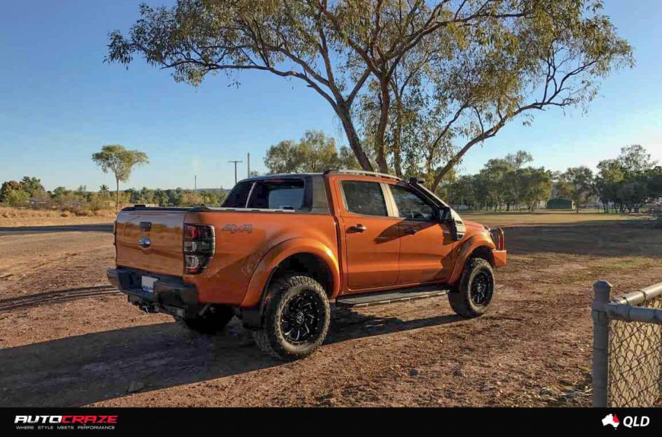 FORD RANGER CLEAVER GLOSS BLACK MILLED ACCENTS
