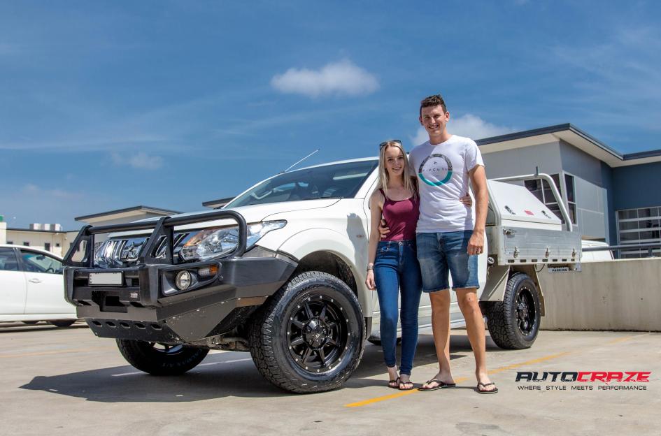 MITSUBISHI TRITON T14 SATIN BLACK