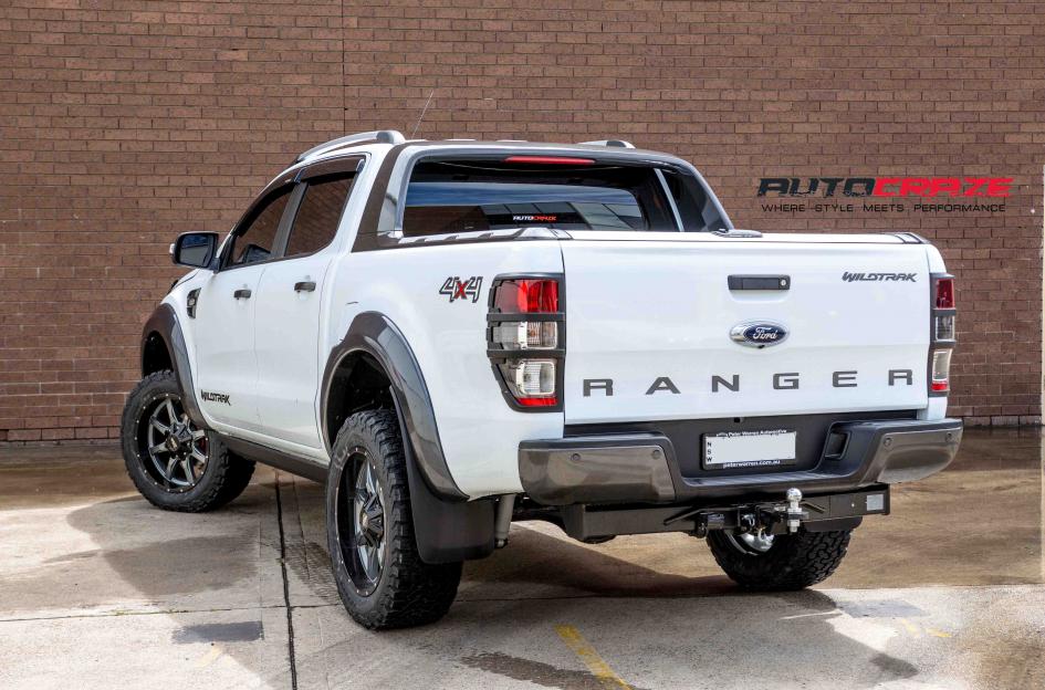 FORD RANGER MO970 GLOSS BLACK MACHINED FACE