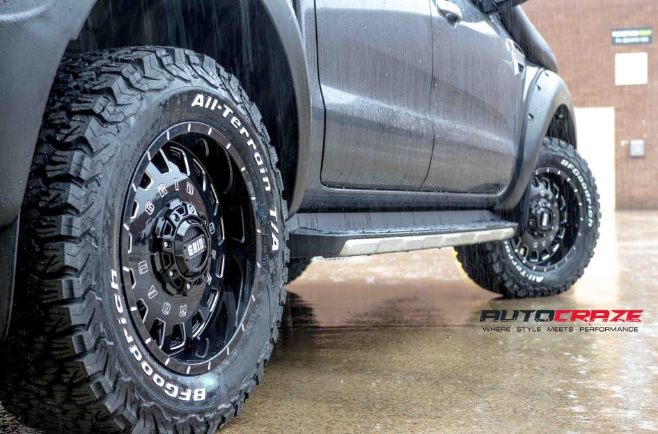 FORD RANGER GD03 GLOSS BLACK MILLED ACCENTS 3