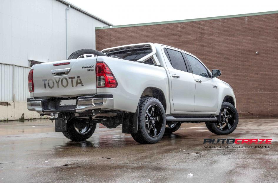TOYOTA HILUX N80 4WD KNUCKLES SATIN BLACK MILLED ACCENTS
