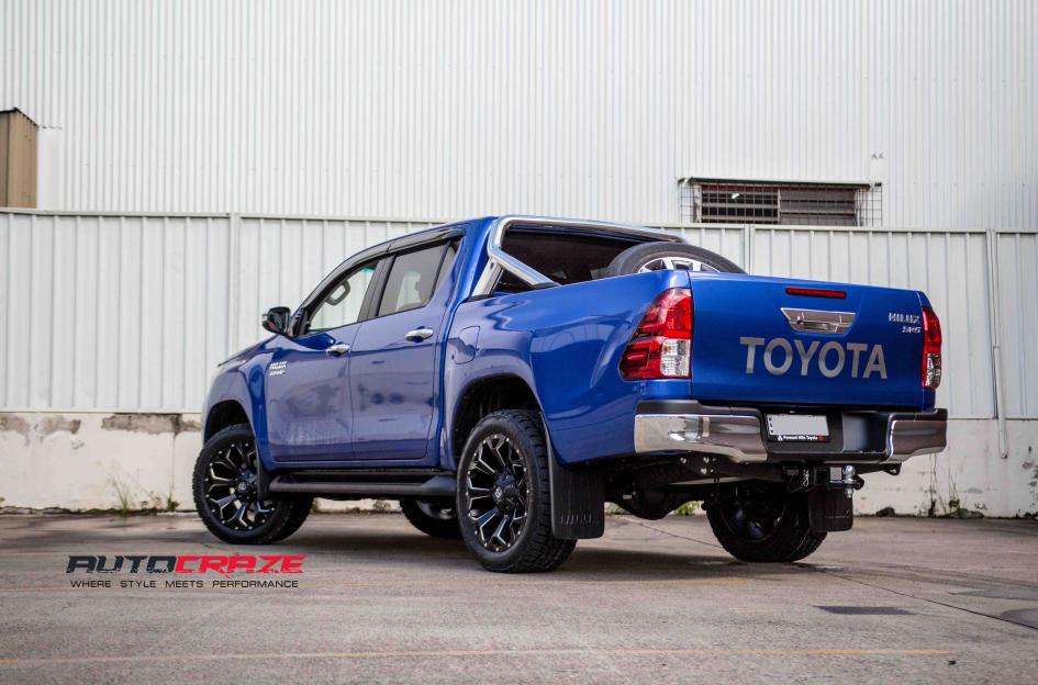 TOYOTA HILUX N80 4WD ASSAULT GLOSS BLACK MILLED ACCENTS
