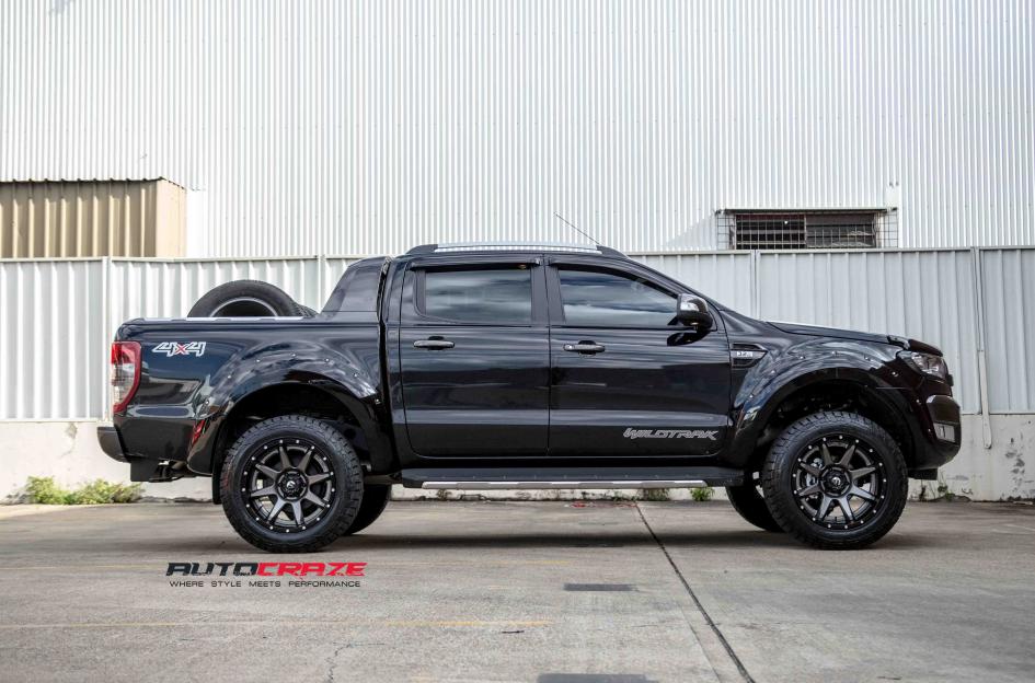 FORD RANGER RAMPAGE MATTE ANTHRACITE GLOSS BLACK LIP