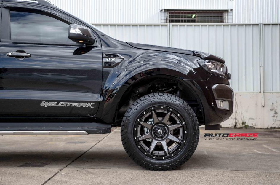 FORD RANGER RAMPAGE MATTE ANTHRACITE GLOSS BLACK LIP