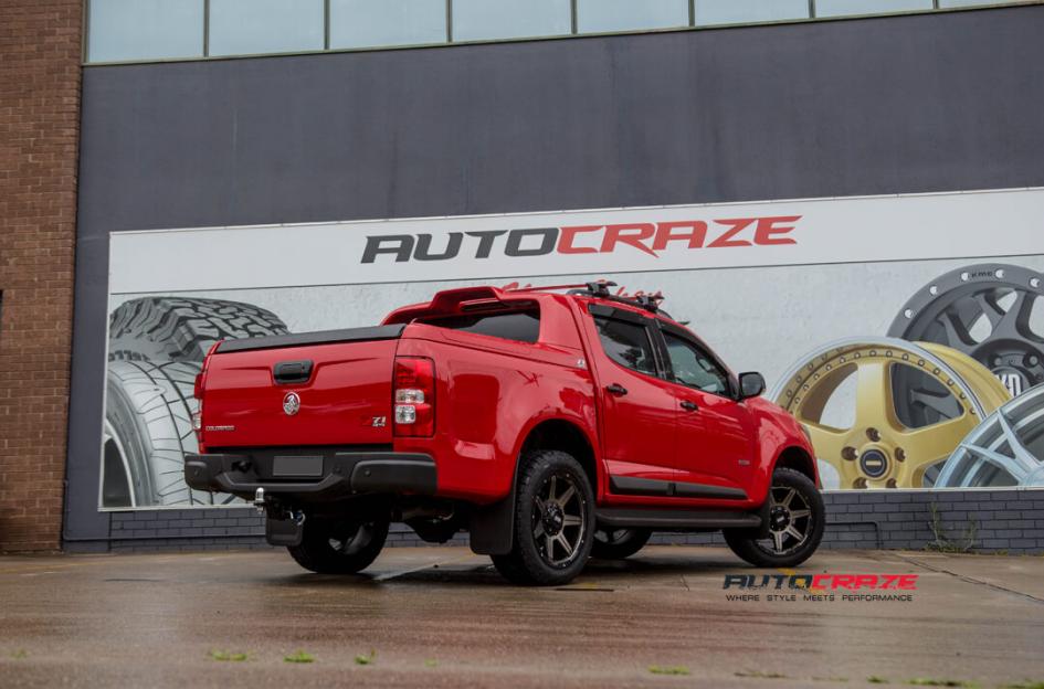 HOLDEN COLORADO GD06 MATTE BLACK MACHINED FACE WITH DARK MATTE TINT
