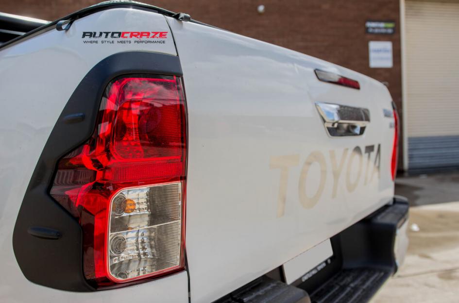TOYOTA HILUX N80 4WD VAPOR BLACK MACHINED WITH DARK TINT