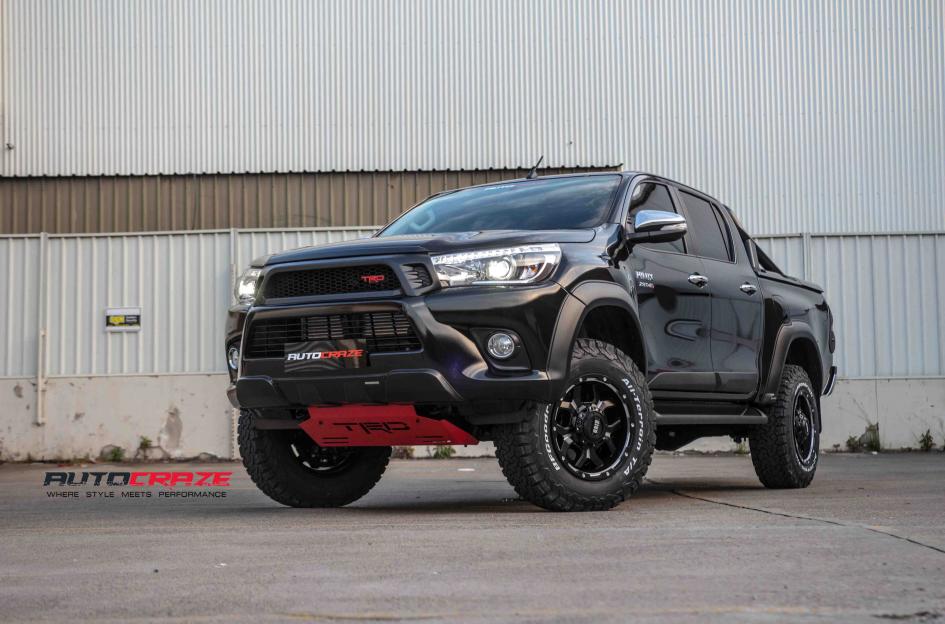 TOYOTA HILUX N80 4WD GD07 MATTE BLACK MILLED