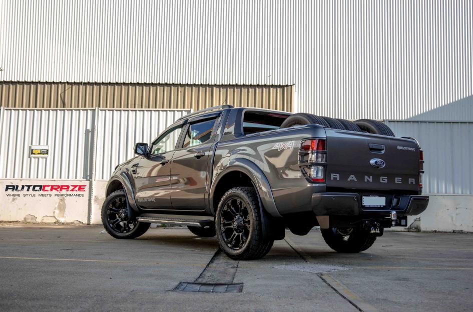 FORD-RANGER-VAPOR-MATTE-BLACK-9