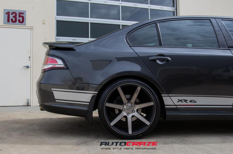 FORD-FALCON-VERONA-MATTE-BLACK-TINTED-FACE