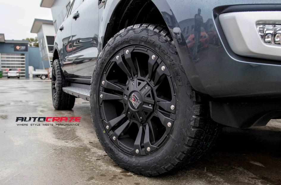 FORD EVEREST MONSTER XD 2 MATTE BLACK