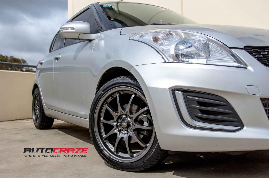 SUZUKI SWIFT ROTATE GUN METALLIC MATTE