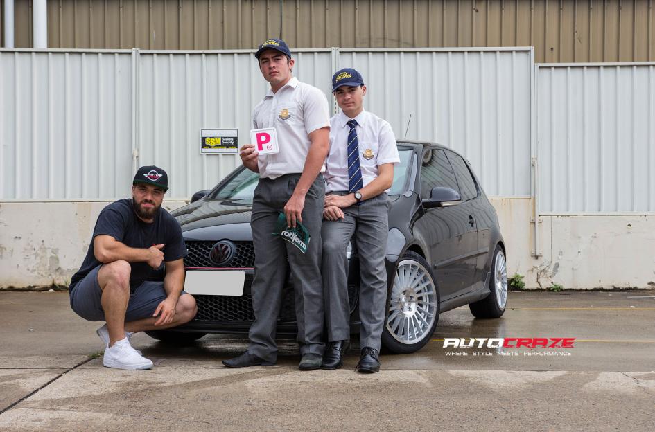 VOLKSWAGEN GOLF IND T SILVER MACHINED FACE