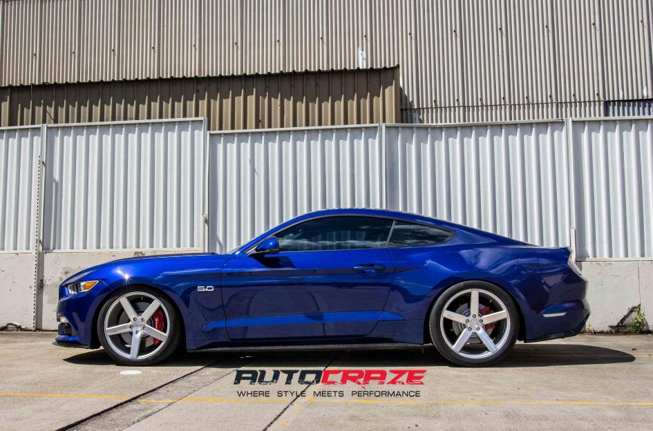 FORD MUSTANG MILAN SILVER MACHINED FACE 3