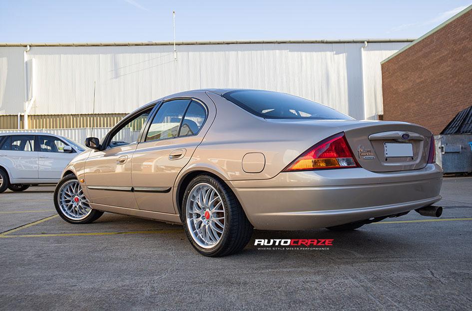 FORD-FALCON-ZR2-HYPER-SILVER