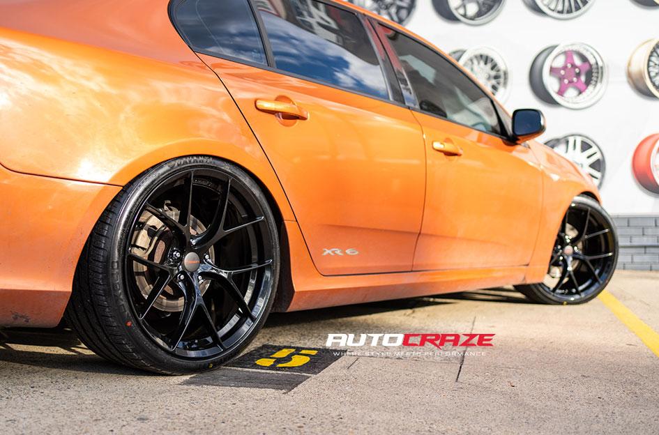 FORD-FALCON-ZR3-GLOSS-BLACK