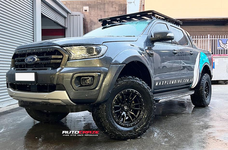 FORD RANGER CLASH GLOSS BLACK