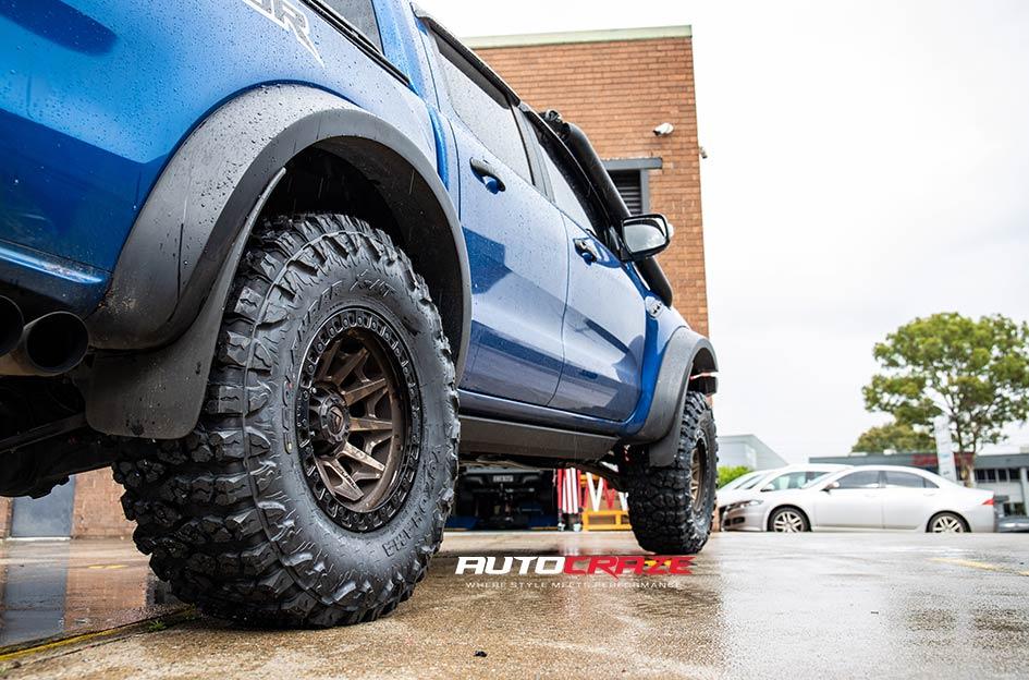 FORD RANGER RAPTOR COVERT BRONZE BLACK LIP