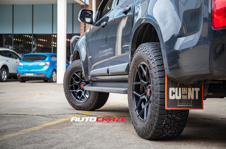 HOLDEN COLORADO SABBATH MATTE BLACK