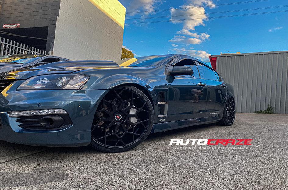 HOLDEN-SENATOR-IFG-42-FLAT-BLACK