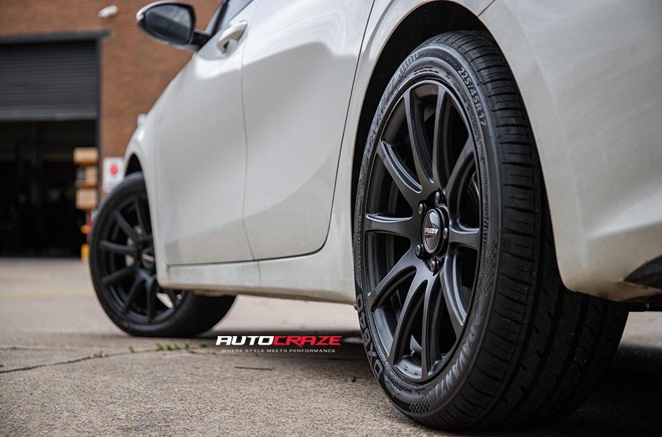 KIA-CERATO-CARBINE-SATIN-BLACK