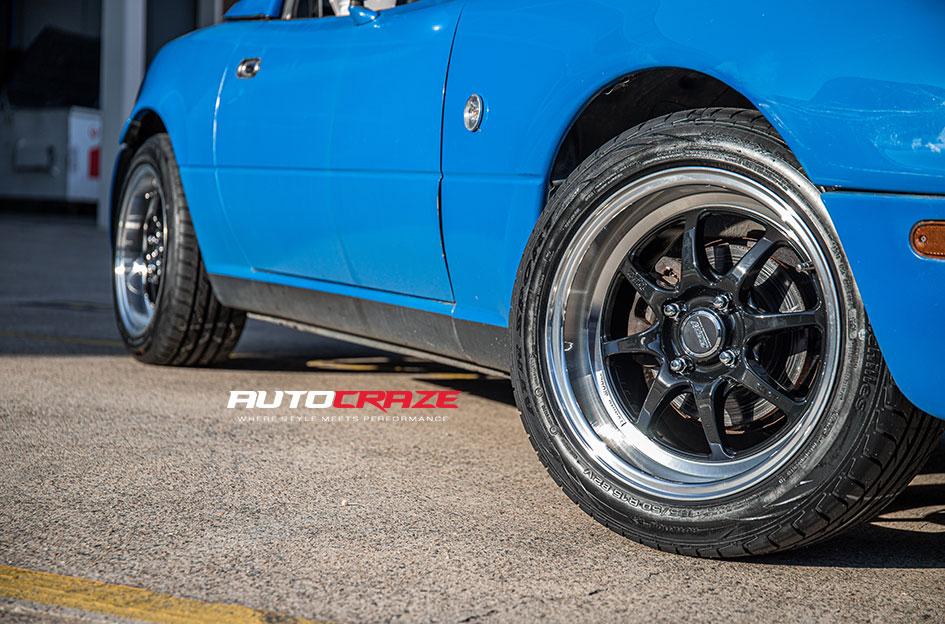 MAZDA-MX5-TUNING-BLACK-POLISH-LIP