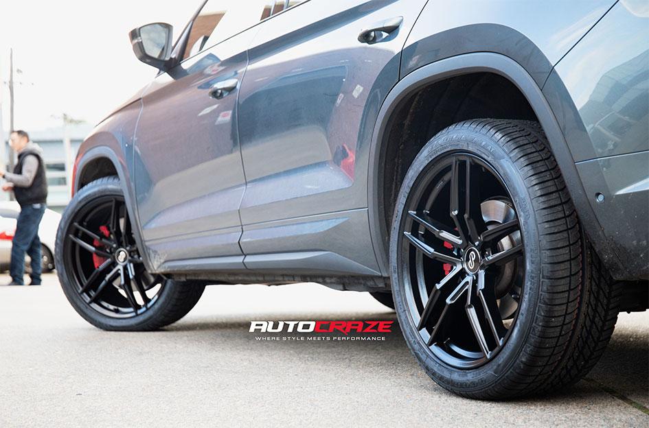 SKODA KODIAQ SQ32 OSAKA MATTE BLACK 