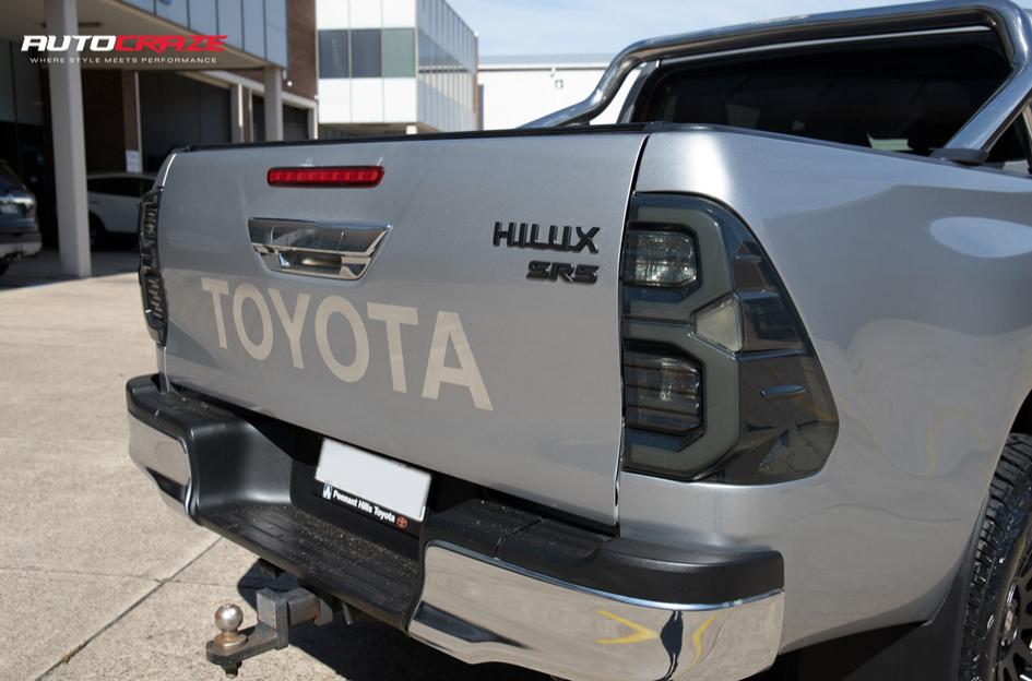 TOYOTA HILUX N80 4WD VICTIM MATTE BLACK