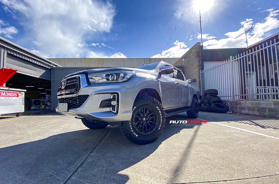 TOYOTA HILUX N80 4WD REBEL MATTE BLACK