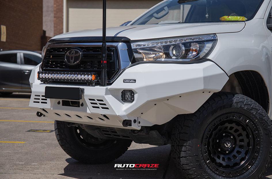 TOYOTA HILUX N80 4WD ZEPHYR MATTE BLACK