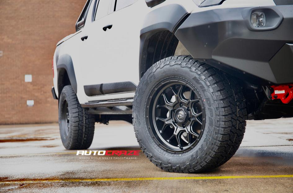 TOYOTA HILUX N80 RUGGED X TECH MATTE BLACK