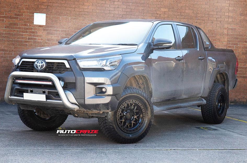 TOYOTA HILUX N80 4WD GRS SATIN BLACK
