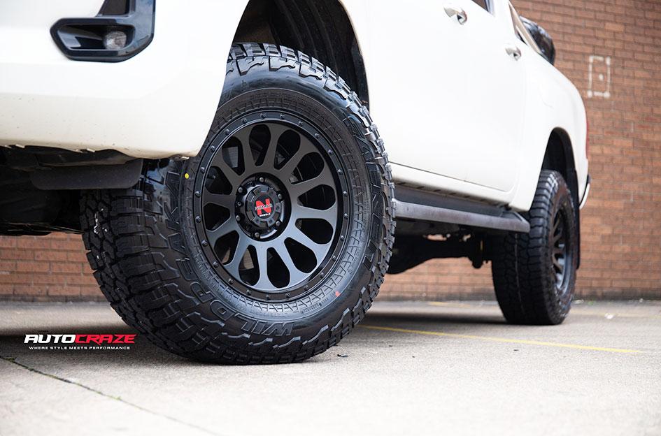 TOYOTA HILUX N80 4WD VICTIM MATTE BLACK