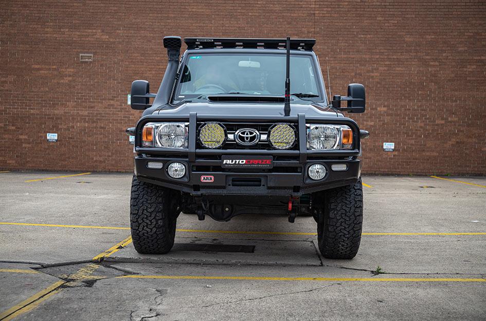 TOYOTA LANDCRUSIER MONSTER XD MATTE BLACK