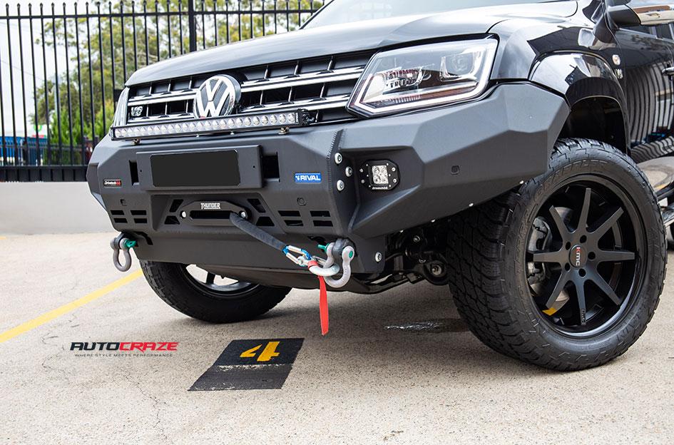 VOLKSWAGEN AMAROK REVERB SATIN BLACK
