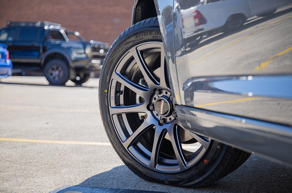 VOLKSWAGEN CADDY CARBINE SATIN GUN METAL